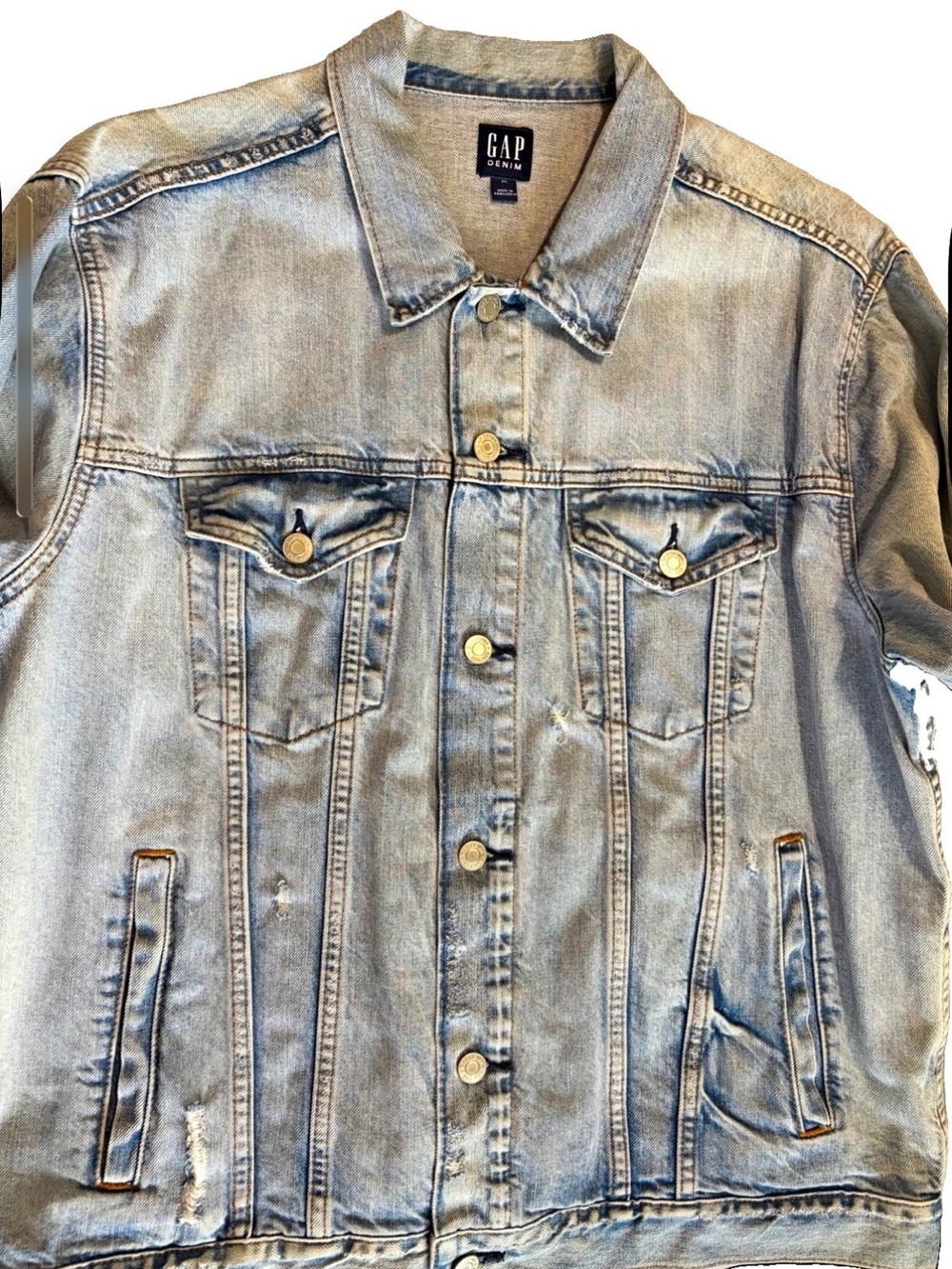 GAP Men's Light Wash “Destructed” (Distressed) Denim Jacket - Size XL - Picture 2 of 10